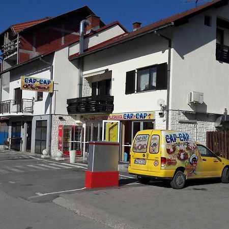 Rooms Adrijana بانيا لوكا المظهر الخارجي الصورة