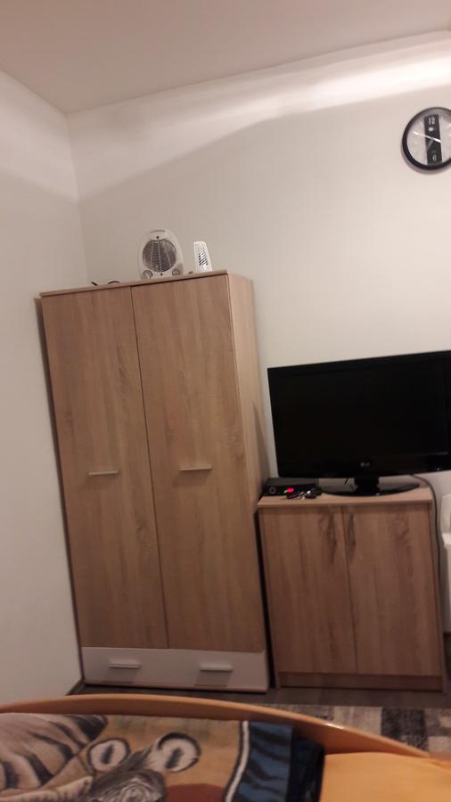 Rooms Adrijana بانيا لوكا المظهر الخارجي الصورة
